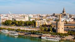 Vistas de Sevilla desde o río